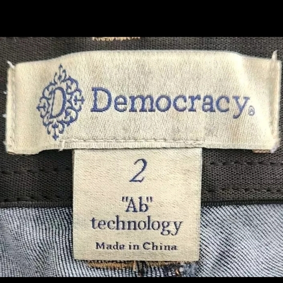 Democracy AB Technology Jeans Womens Size 2 Denim Stretch Tapered Blue Dark Wash - Picture 5 of 5